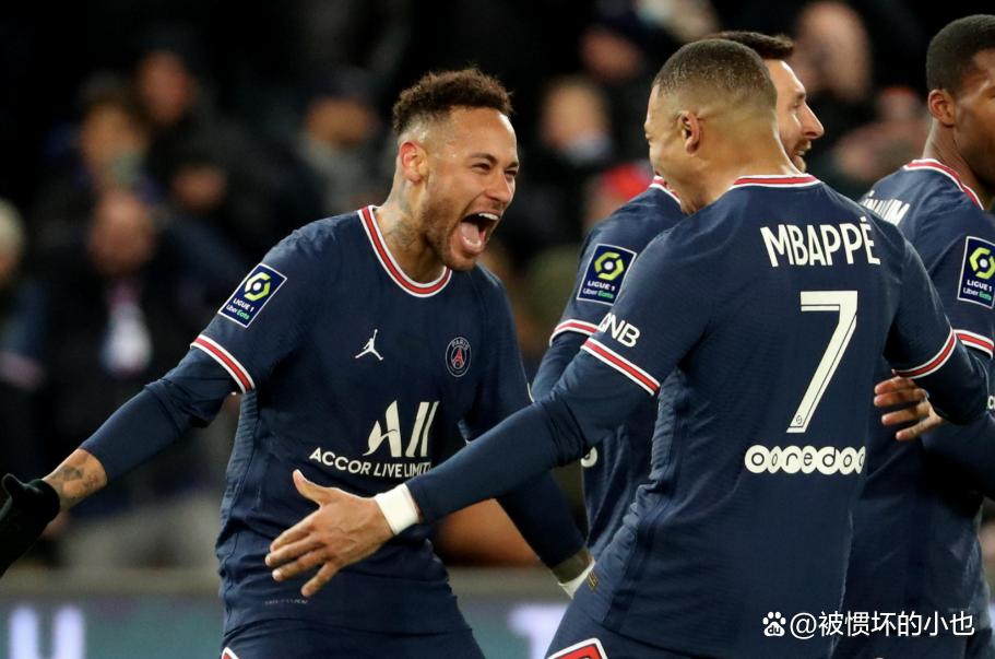 麻将胡了-巴黎逆袭成功，尽显实力晋级淘汰赛(巴黎的比赛)